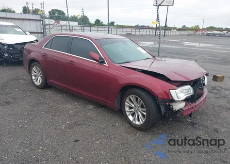 2017 Chrysler 300 Limited из США, поврежденный, VIN 2C3CCAAG4HH661953